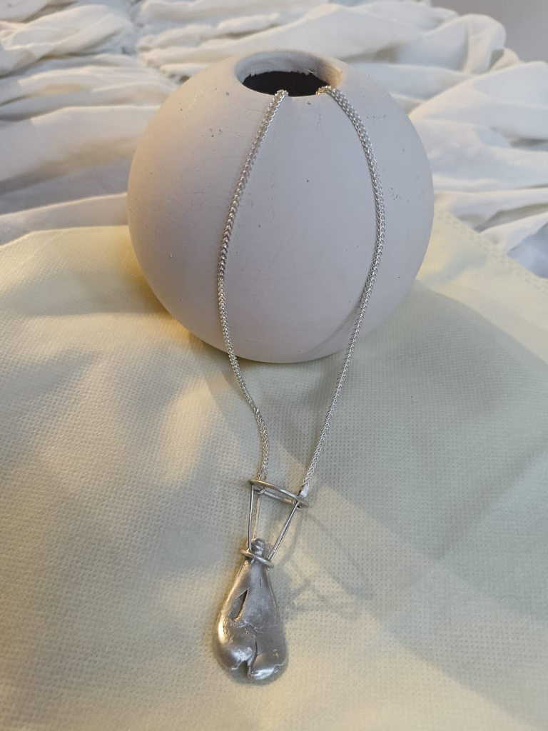[NEC13] Hot Air Vessel Necklace