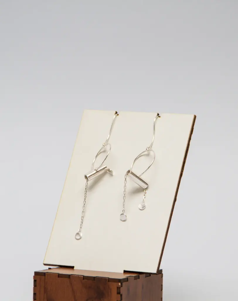 [EA06] Chain Swing Earrings