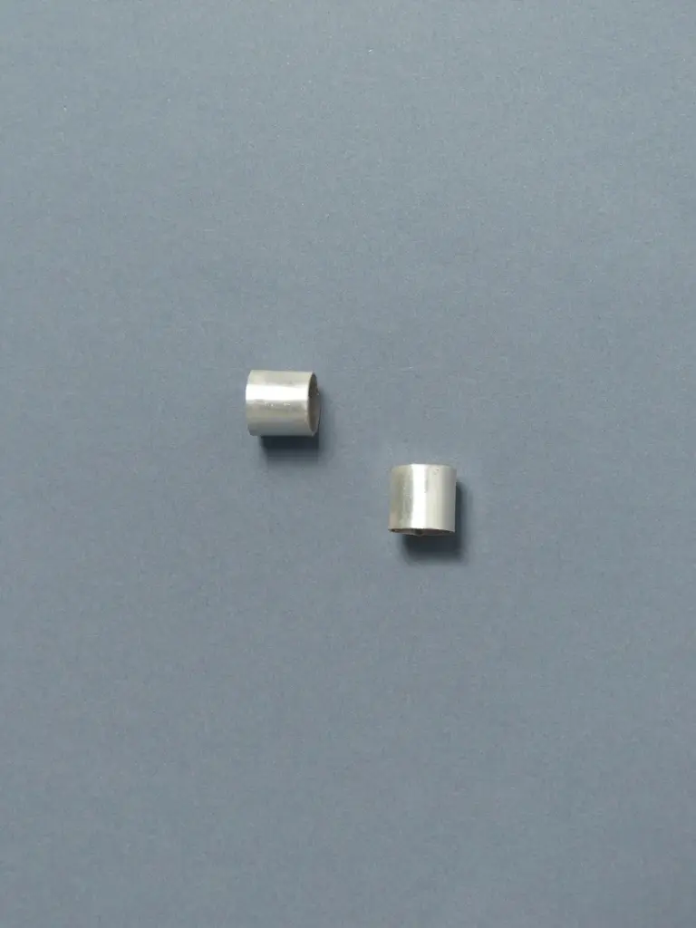 [EA23] MODEST Earrings Silver